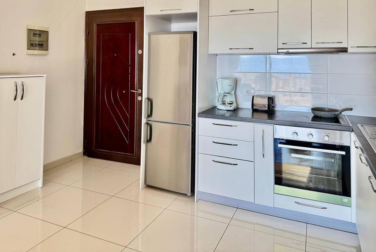 Morina Sea View Apartment Sarande Exterior photo